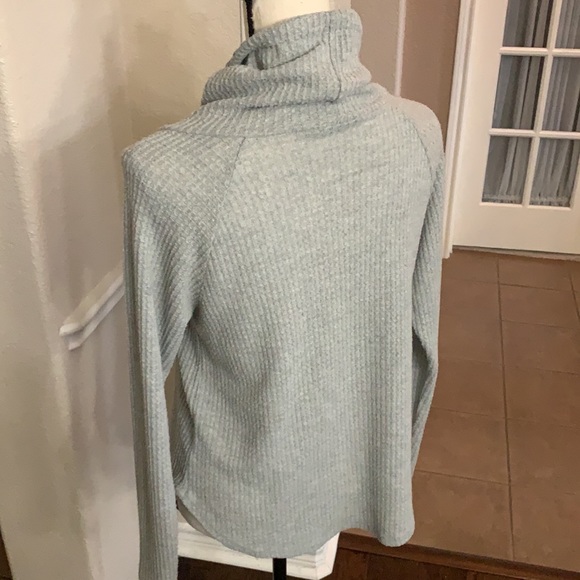 Rags II Riches gray cowl drawstring neckline long sleeved waffle sweater - Picture 8 of 16